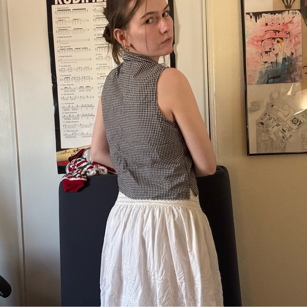 Forever 21 Black and White Gingham Sleeveless Crop Top - Picture 3 of 9
